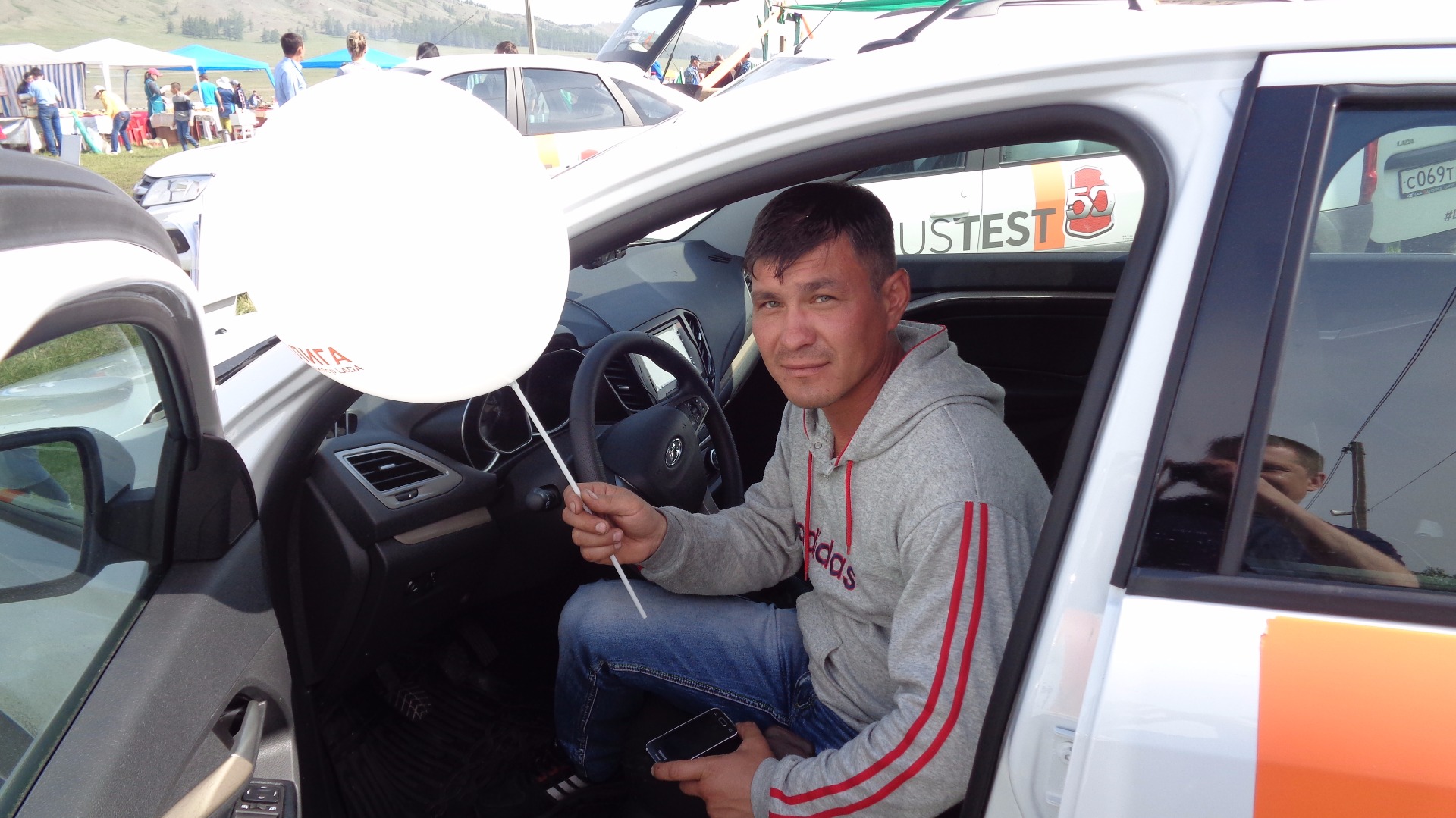 03 июня АВТОЛИГА представила официальный стенд LADA на празднике ''Сабантуй - 2017'' в городе Учалы