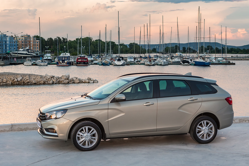LADA Vesta SW Cross и LADA Vesta SW: ломая стереотипы